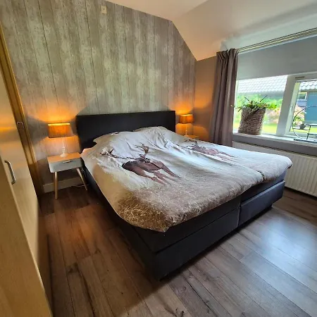 Veluwse Boerderij Hébergement de vacances Wekerom